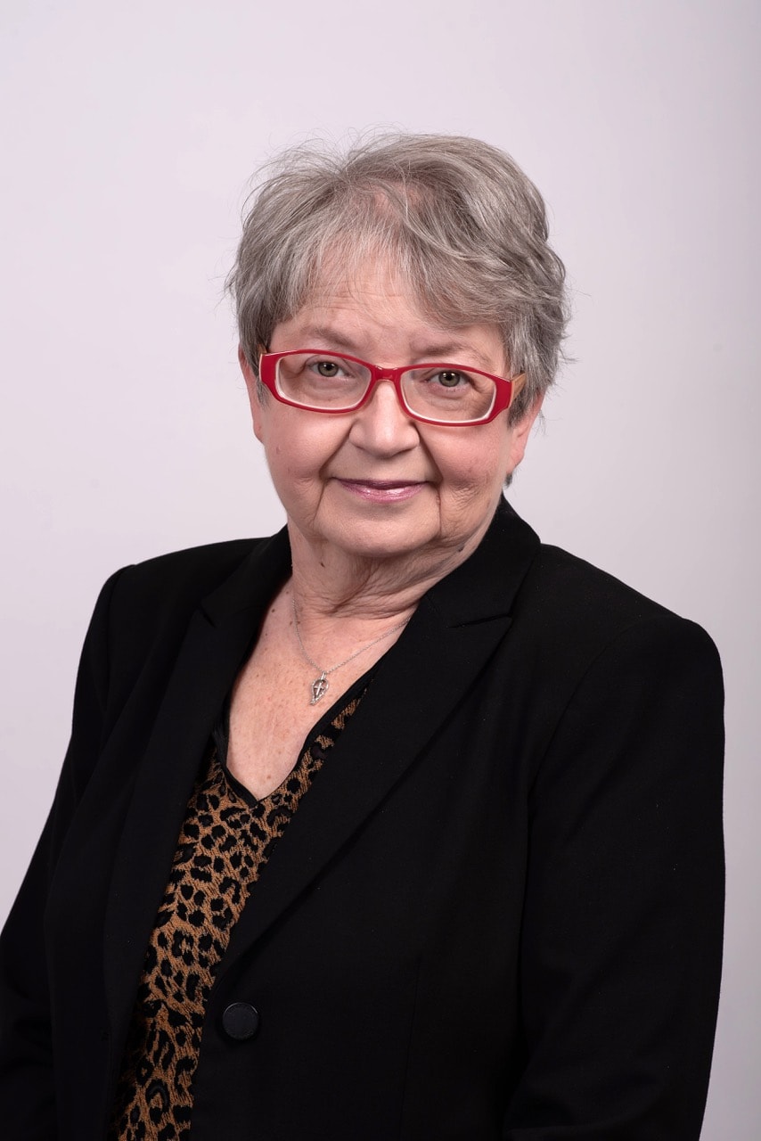 Karen Schouest